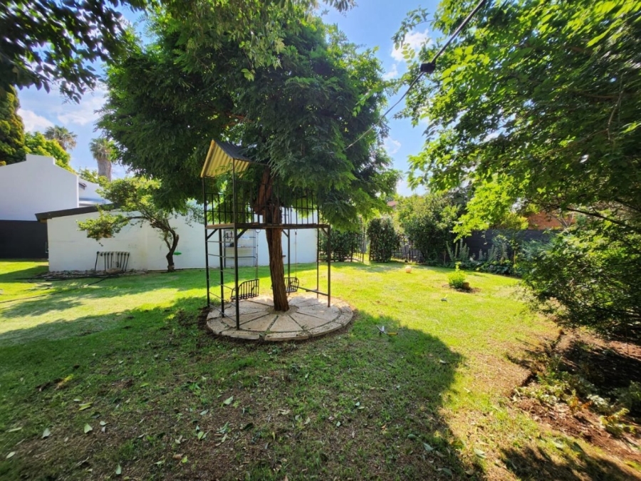 4 Bedroom Property for Sale in Mooivallei Park North West